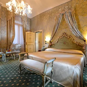Ca Rialto 3* Венеция