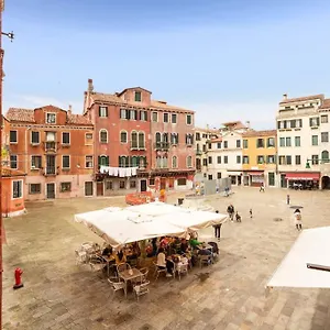Stin House Basilica Dei Frari Venice