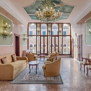 Hotel Pausania