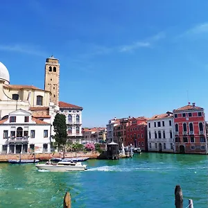 Homestay Zen Grand Canal