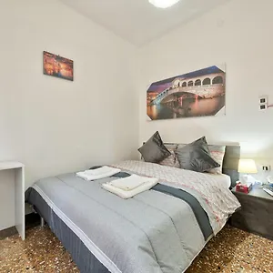 Living * Veneza