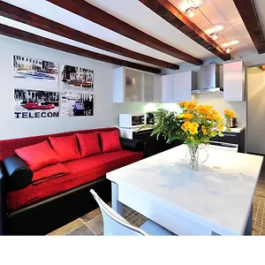 아파트 Palace La Vida By Wonderful Italy *