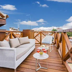 Ca' Dell'opera Terrace - Dimora Italia - Daire *