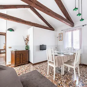 Colombina Like At 3 Bedrooms Fully Equipped Air Conditioned Apartment Venice