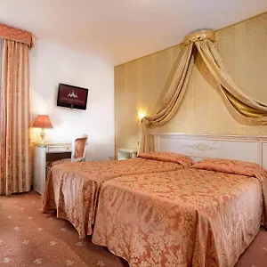 Ambassador Tre Rose 3* Venedig