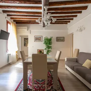 Corte Ca' Petriana