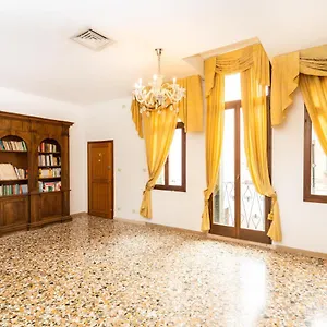 Dimora De Le Romite Apartment *