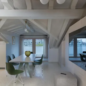 Palazzo Garzoni アパート ヴェネツィア