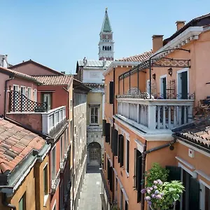 Incredible Location In San Marco's Square, Apartment