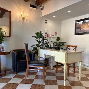 Casa de hóspedes Del Ghetto 3*