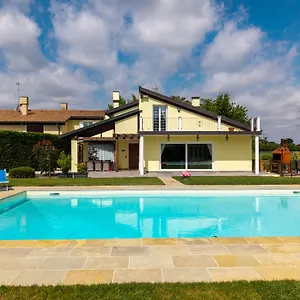 Villa Isabel *