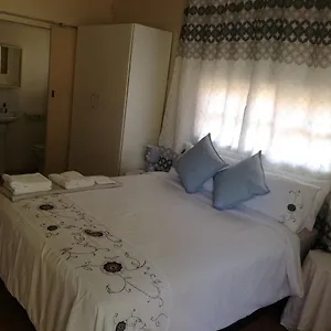 Mulmas Guest house *