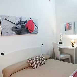 Casa de hóspedes Backpackers House 2*
