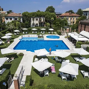 Db Le Del Lido 4*