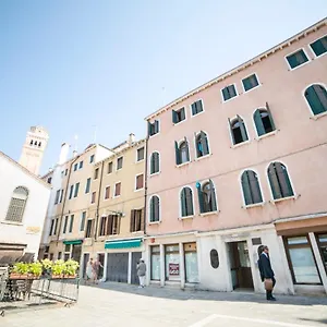 Haven San Toma Ostello *