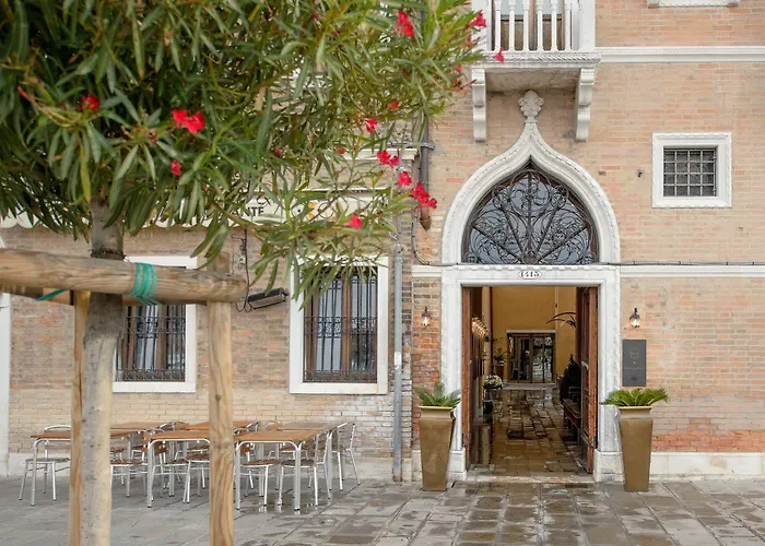 Palazzo Veneziano - Venice Collection photo