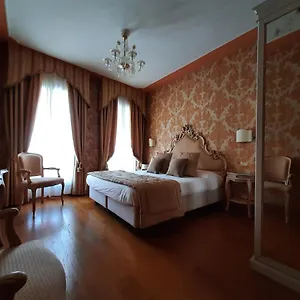 Murano Palace Bed & Breakfast 3*
