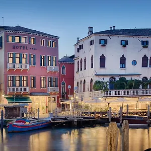 Nh Santa Lucia Otel Venedik