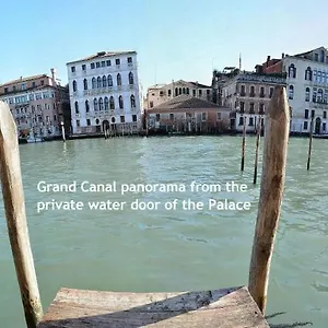 Tribuno Grand Canal Apartment *