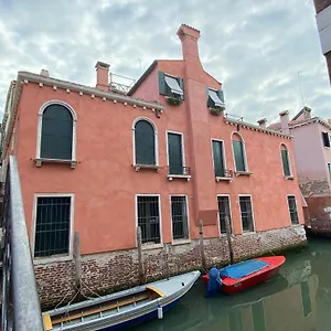 Lägenhet Ca' Priuli 2 Venedig