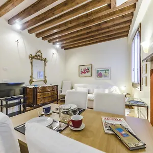 Apartment Andreina *