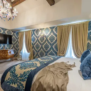 Ai Patrizi Di Venice