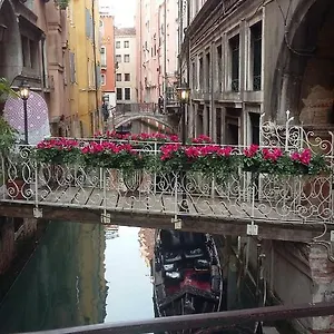 Apartment Casetta Mirella *