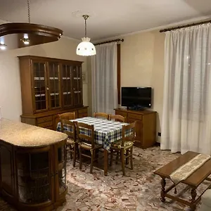 Gio's House Guest house