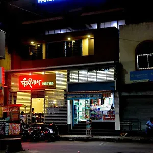 Pandharinath Hotel