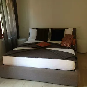 Fortuny Bed & Breakfast 2*